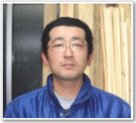 �}���[���H�Ƃ̃X�^�b�t �H�����̎ᐶ�뉛 